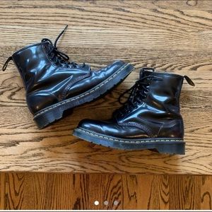 Dr. Martens 1460 Smooth Cherry Boots